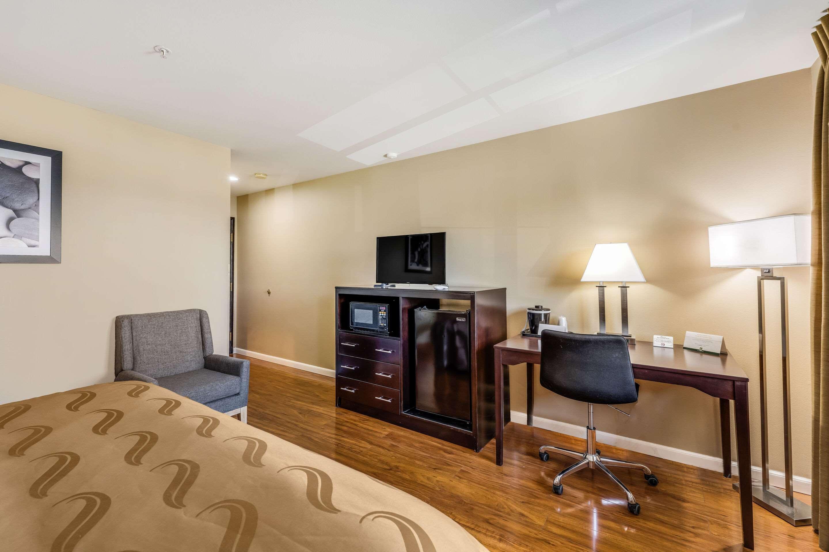 Quality Inn Cle Elum-Ellensburg Екстериор снимка