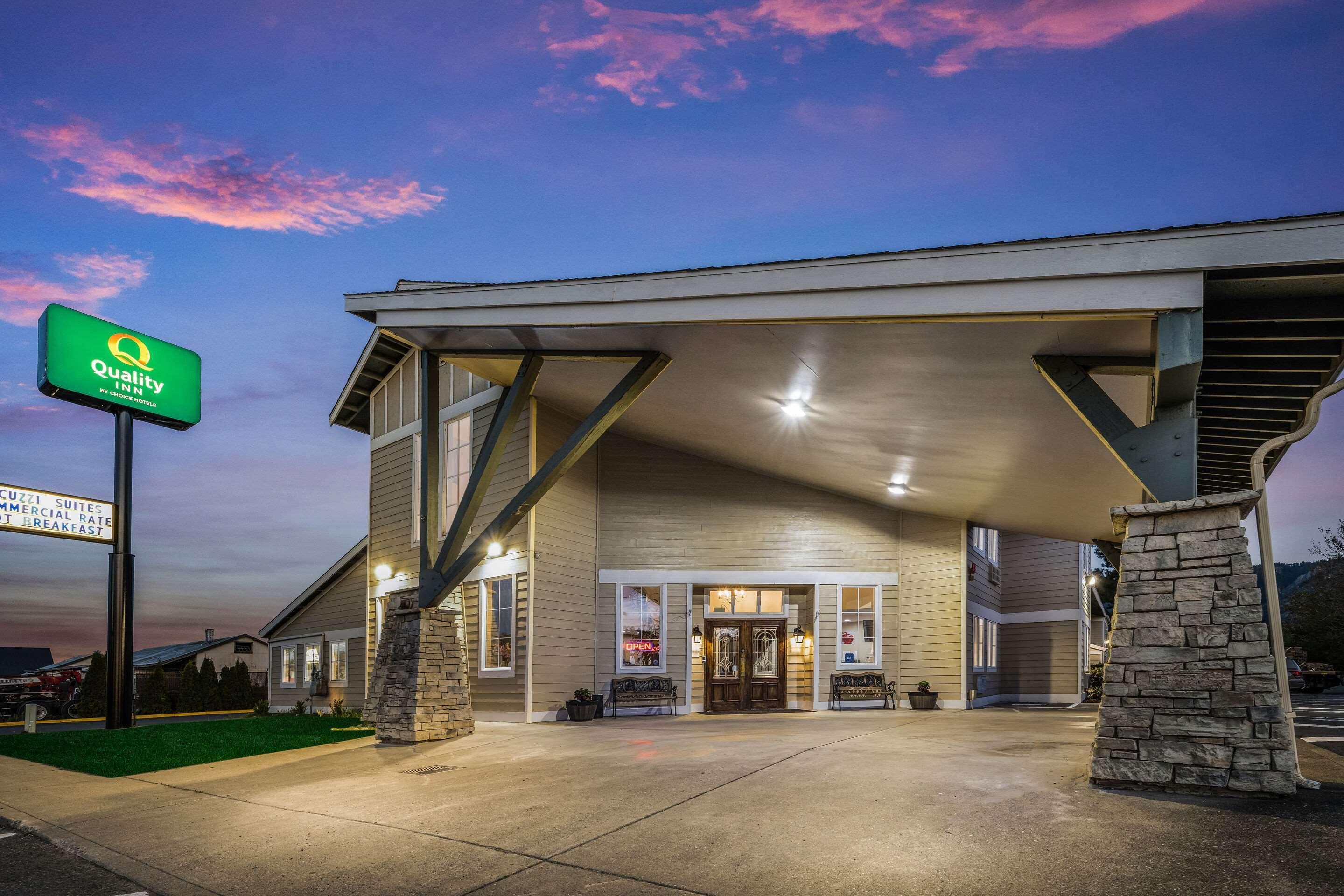 Quality Inn Cle Elum-Ellensburg Екстериор снимка